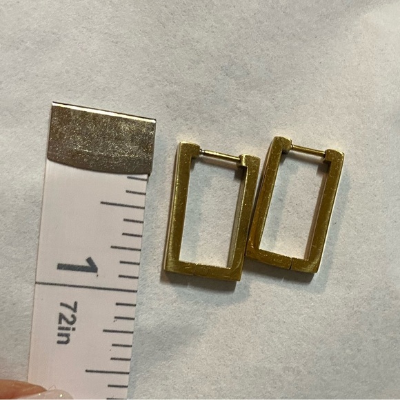 Gold Plated Rectangle Minimalist Hoops - New - Picture 2 of 2